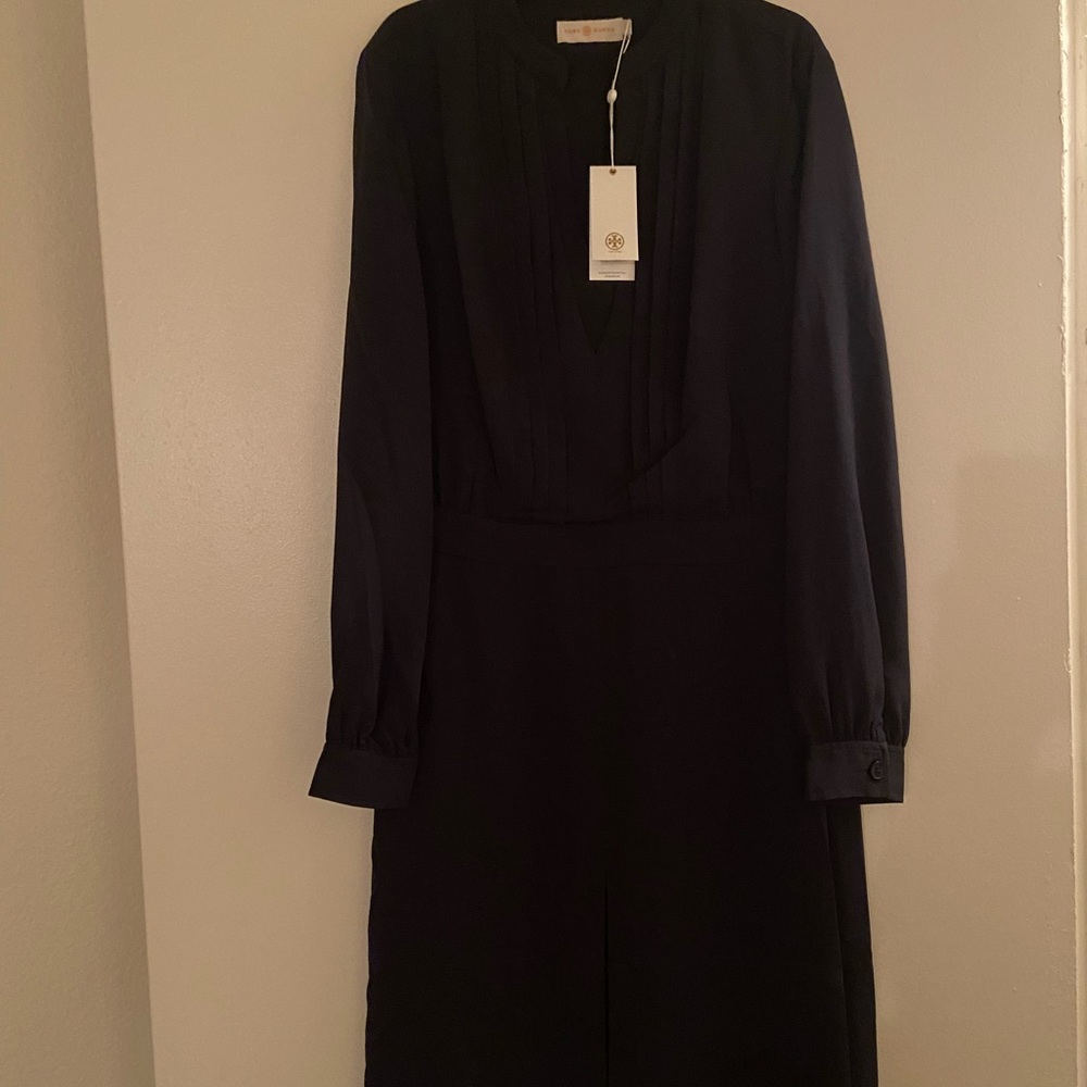 Tory Burch pleated dress size 6